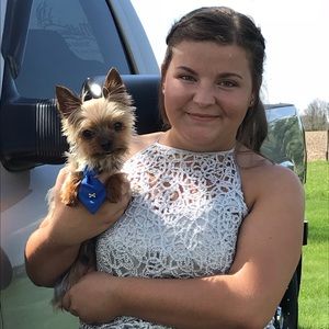 Meet your Posher, Emma